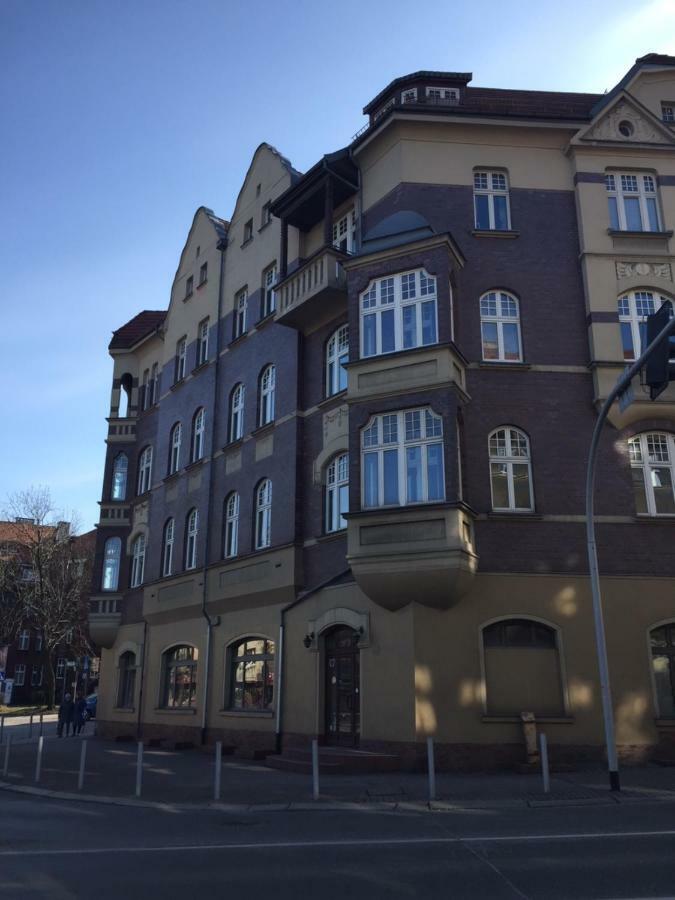 Wazne Miejsce Apartment Katowice Buitenkant foto