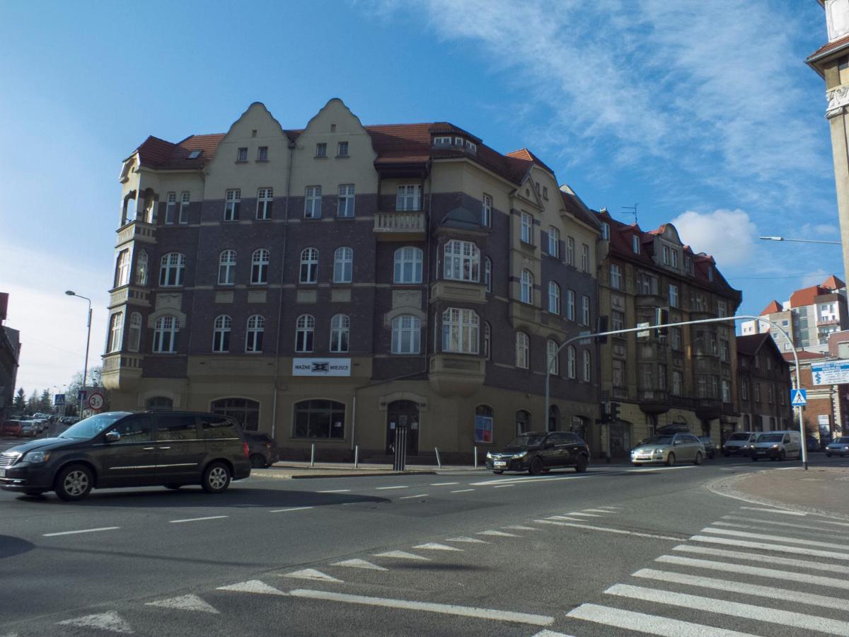 Wazne Miejsce Apartment Katowice Buitenkant foto